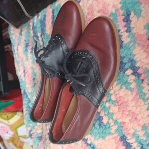 Vintage Wimzees Leather Burgundy And Black Saddle Shoes, Sz 7M